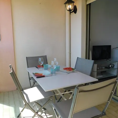Cozy T2 Blue Beach With Parking And Pool アパート アンティーブ